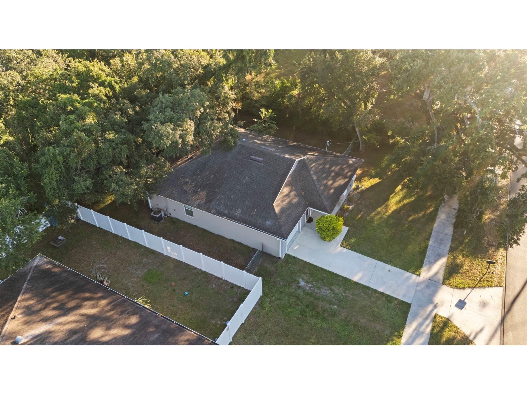 4216 E Yukon Street Tampa FL 33617 TB8437996 image23