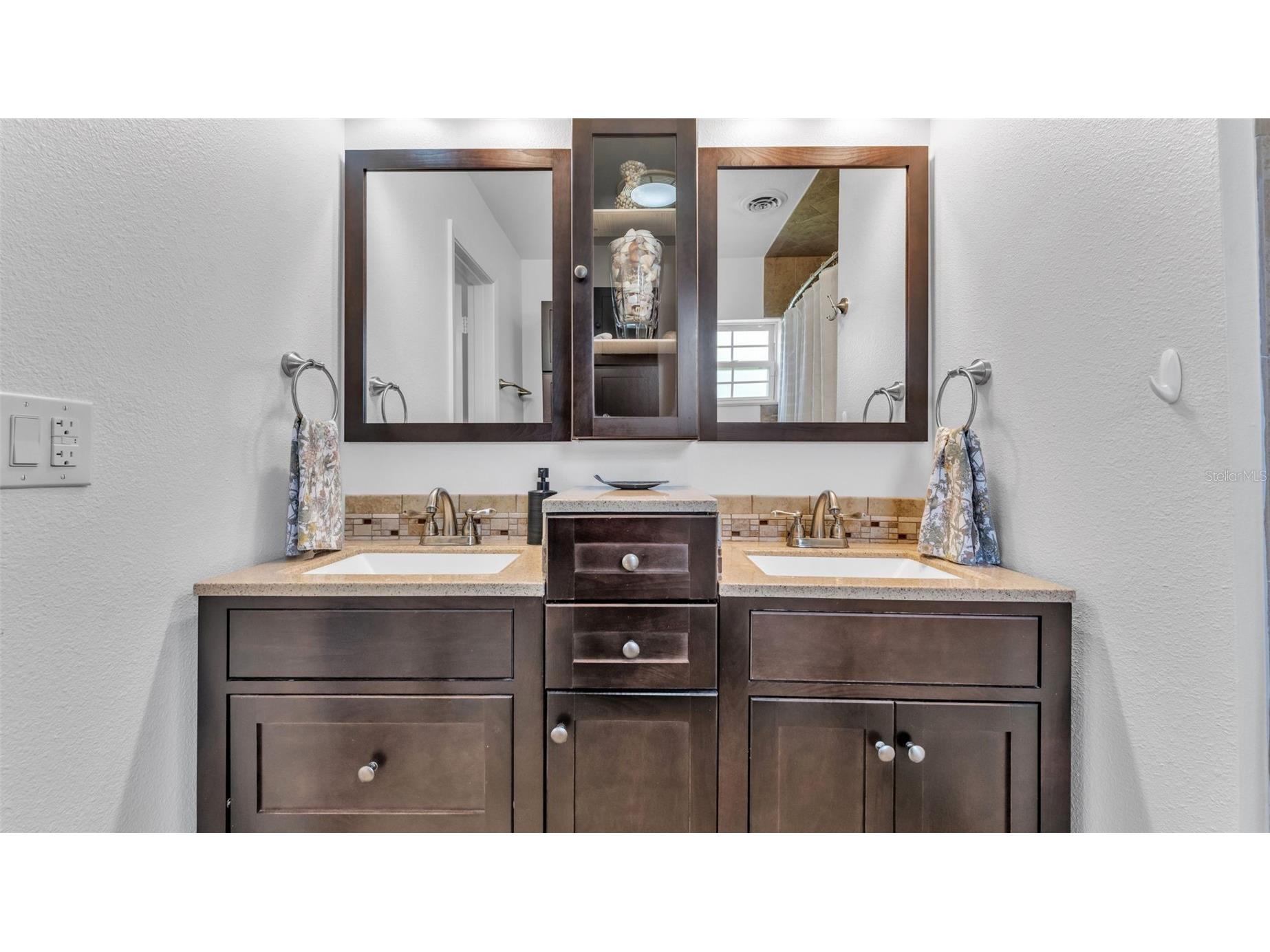 4216 Forest Hills Drive Lakeland FL 33813 L4961534 image32