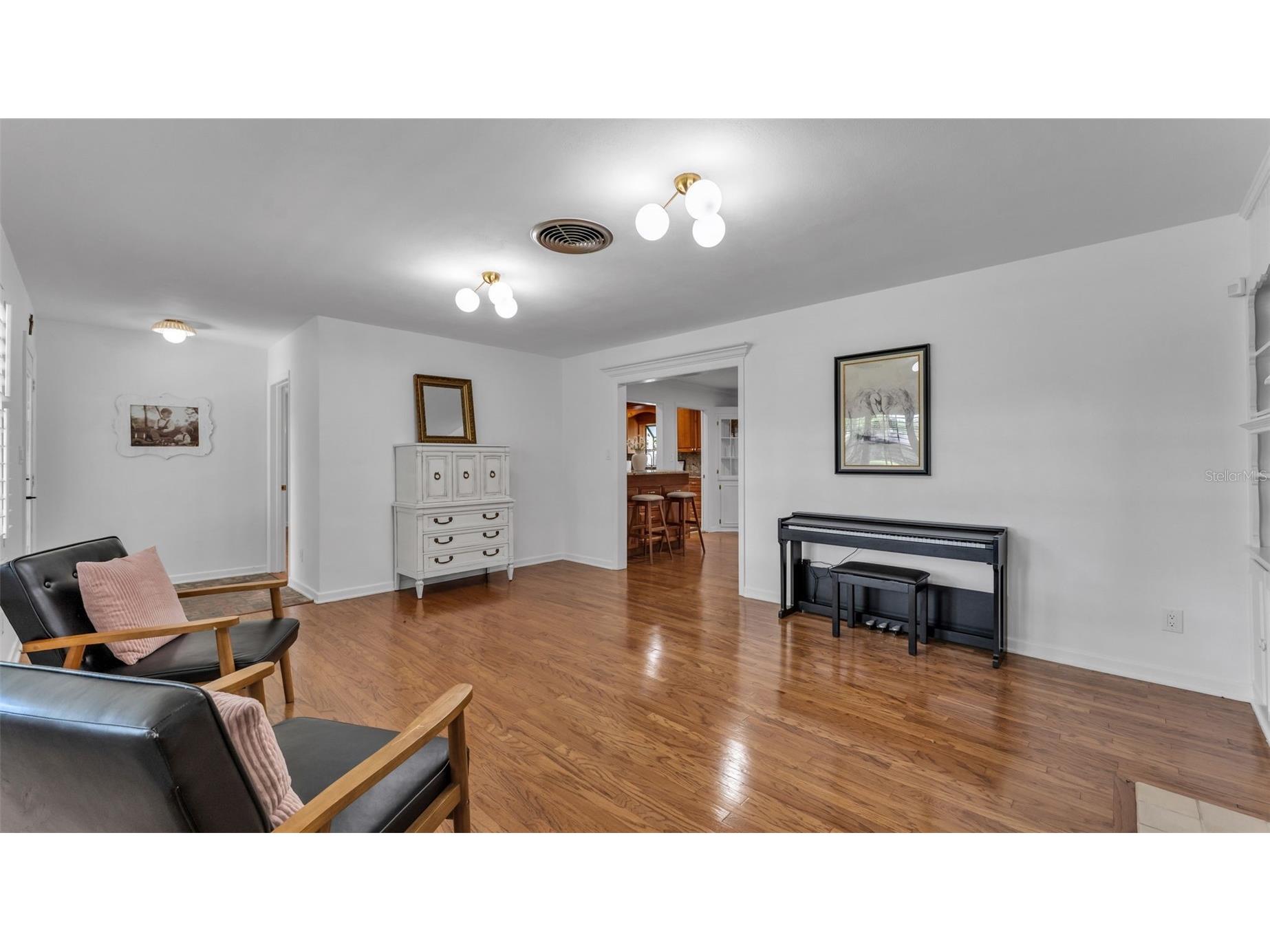 4216 Forest Hills Drive Lakeland FL 33813 L4961534 image8