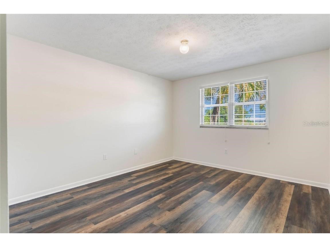 4216 Lake Underhill Road Orlando FL 32803 - LAKE GILES O6262256 image15