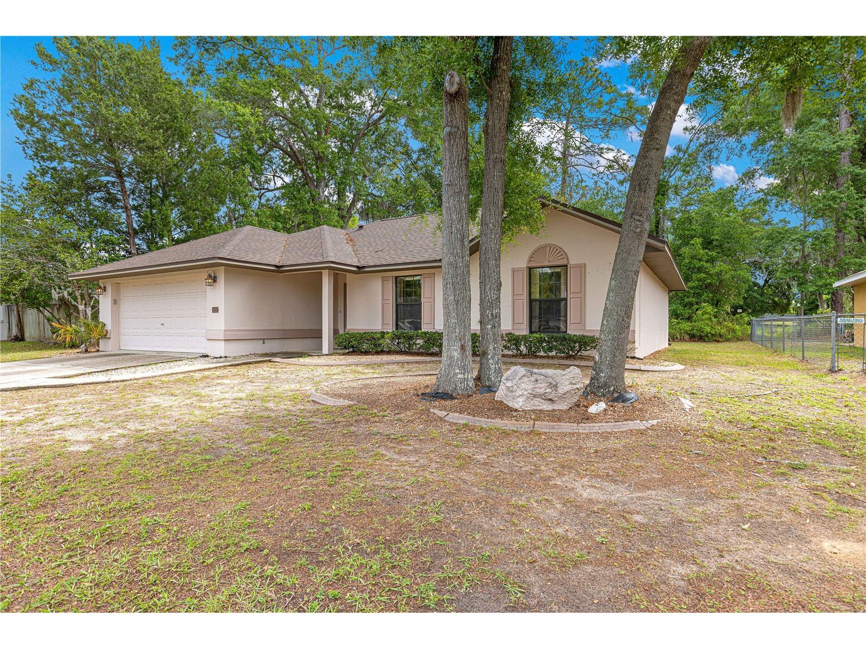 4216 NE 32nd Circle Ocala FL 34479 OM722456 image1