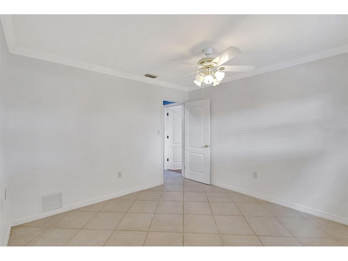 4216 Royal Palm Drive Bradenton FL 34210 A4658987 image35