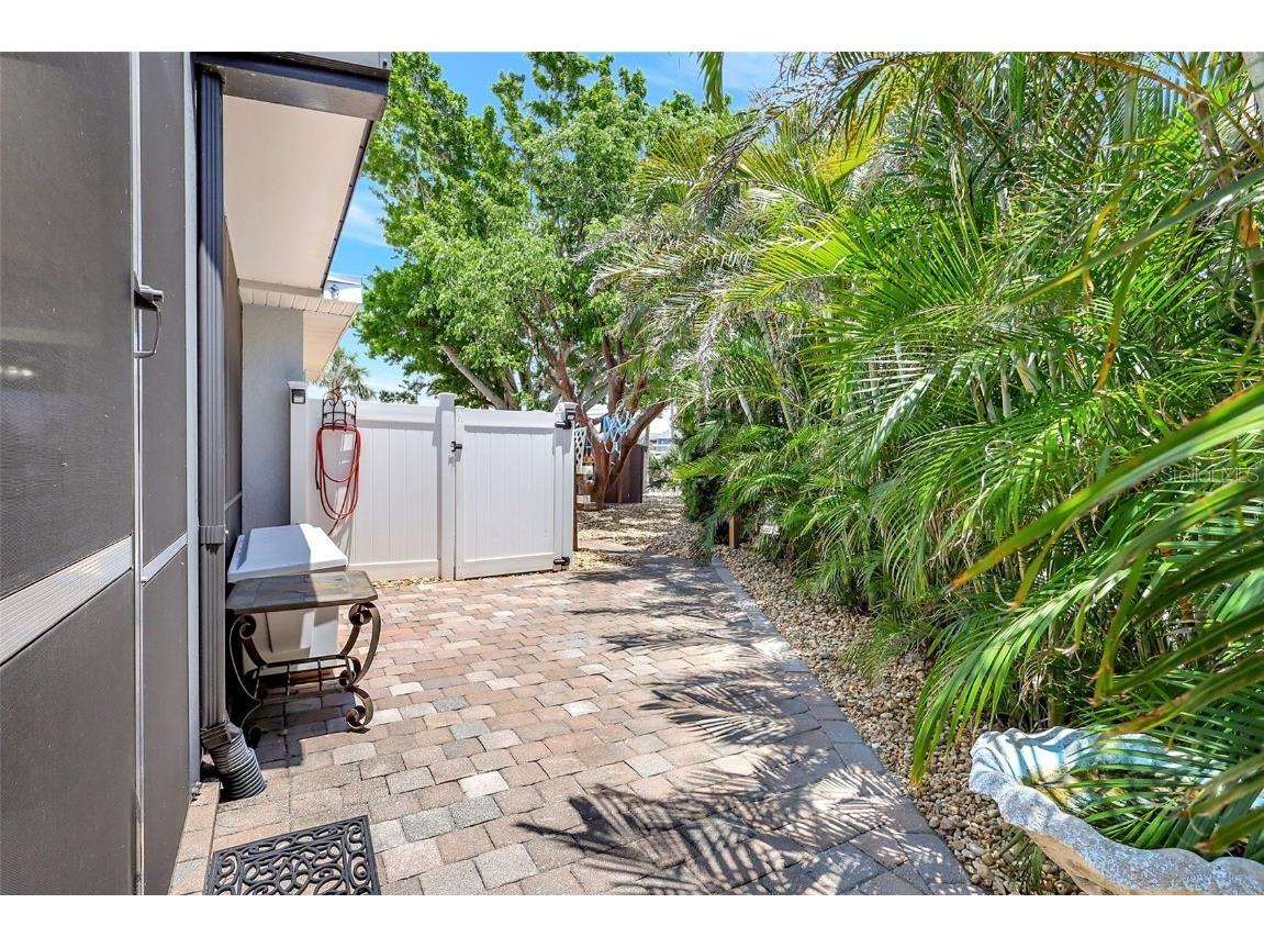 4216 Royal Palm Drive Bradenton FL 34210 A4658987 image44