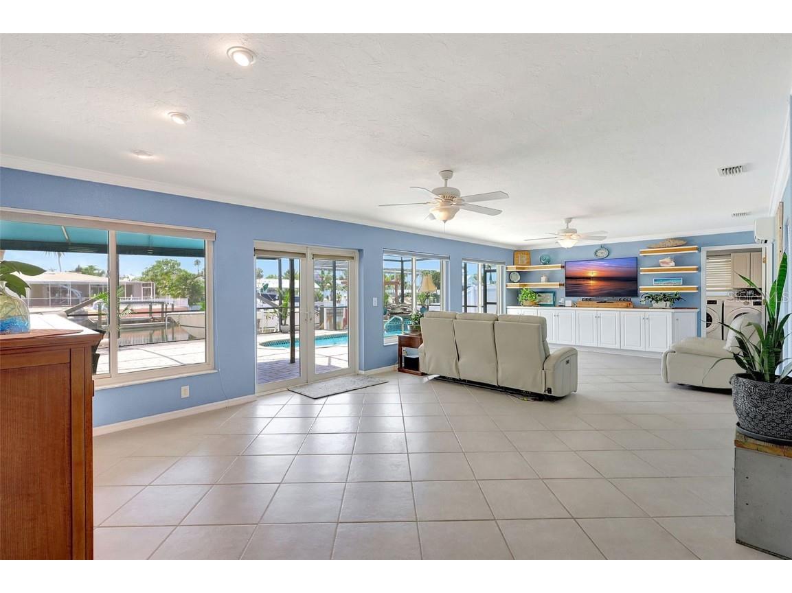 4216 Royal Palm Drive Bradenton FL 34210 A4658987 image8