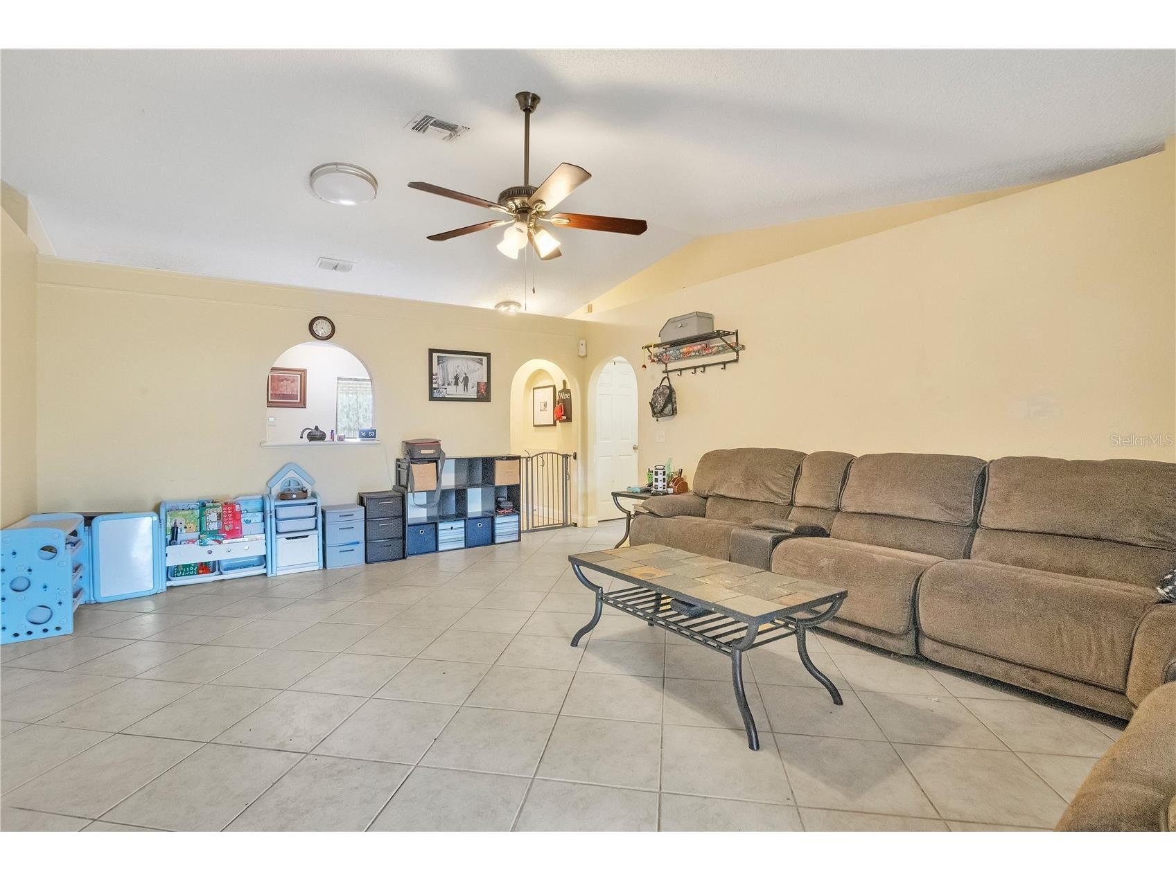 4217 Iveyglen Avenue Orlando FL 32826 O6407716 image7