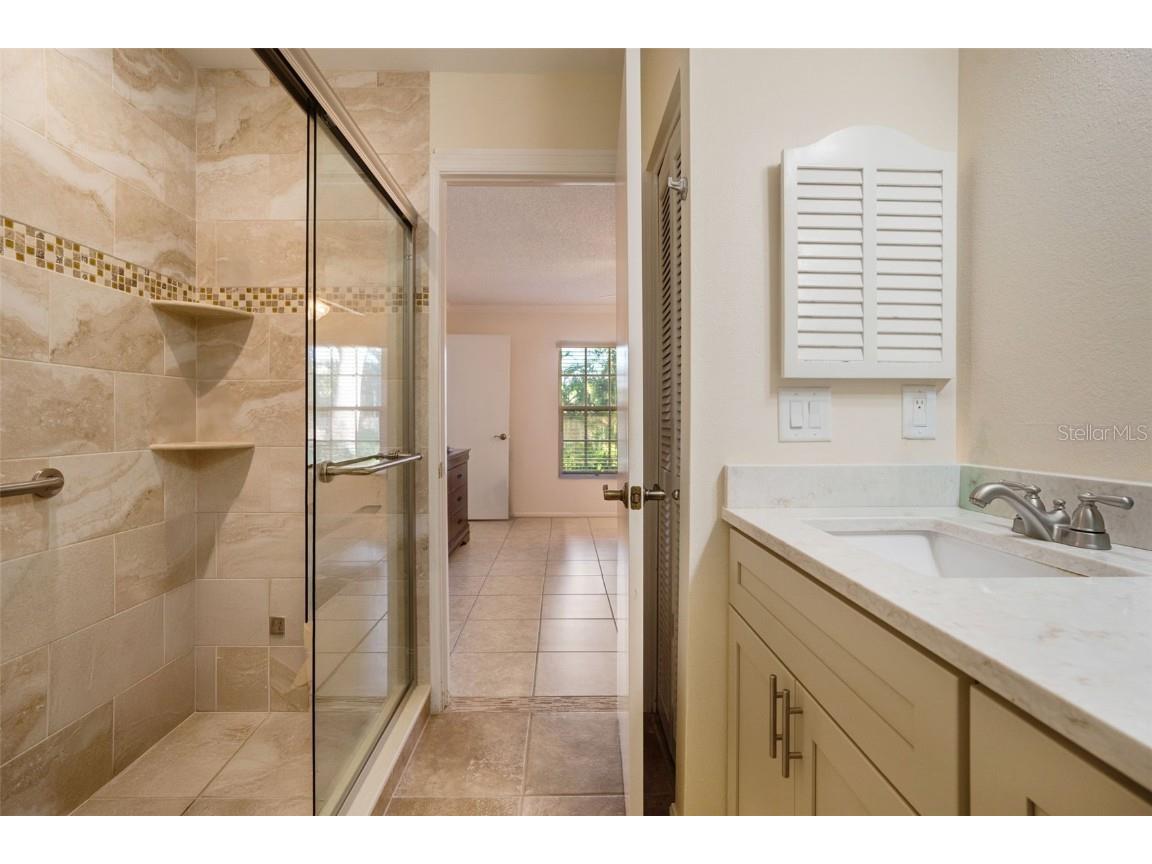 4217 Oakhurst Circle E #3023 Sarasota FL 34233 A4672853 image18