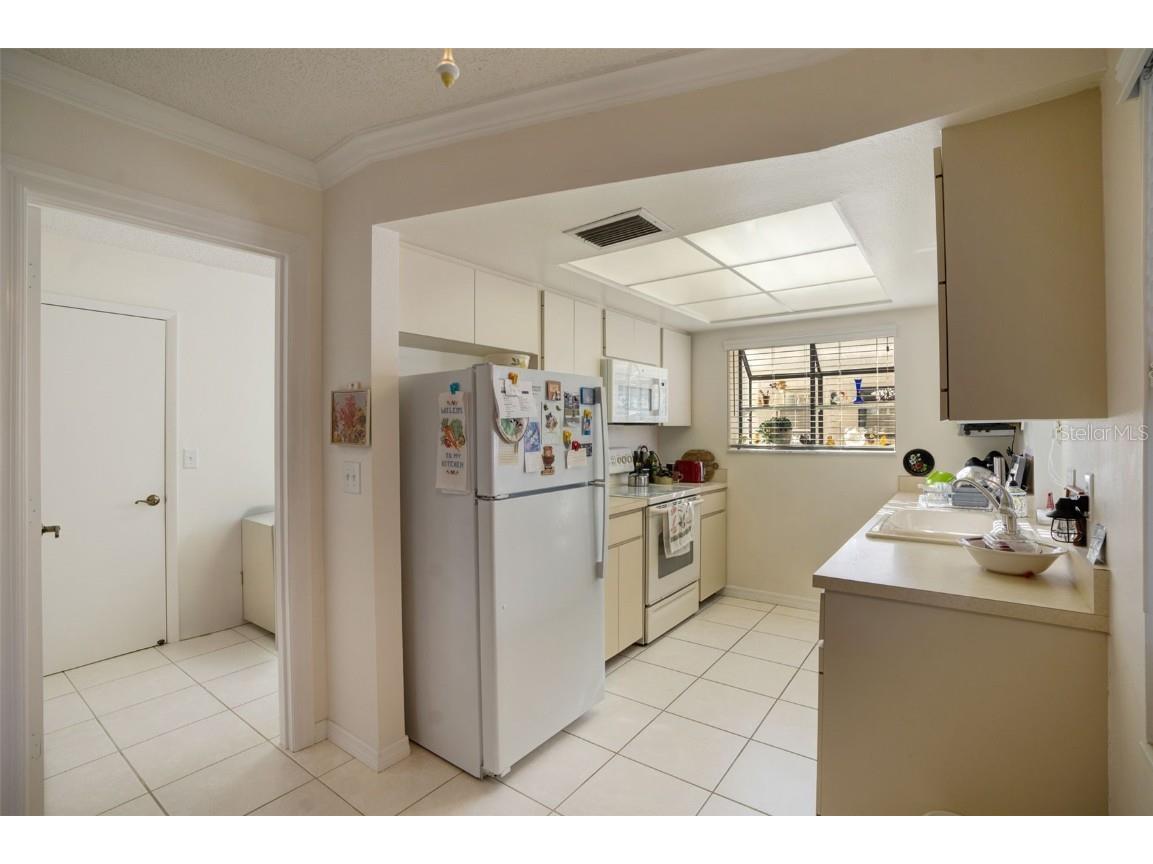 4217 Oakhurst Circle E #3023 Sarasota FL 34233 A4672853 image9