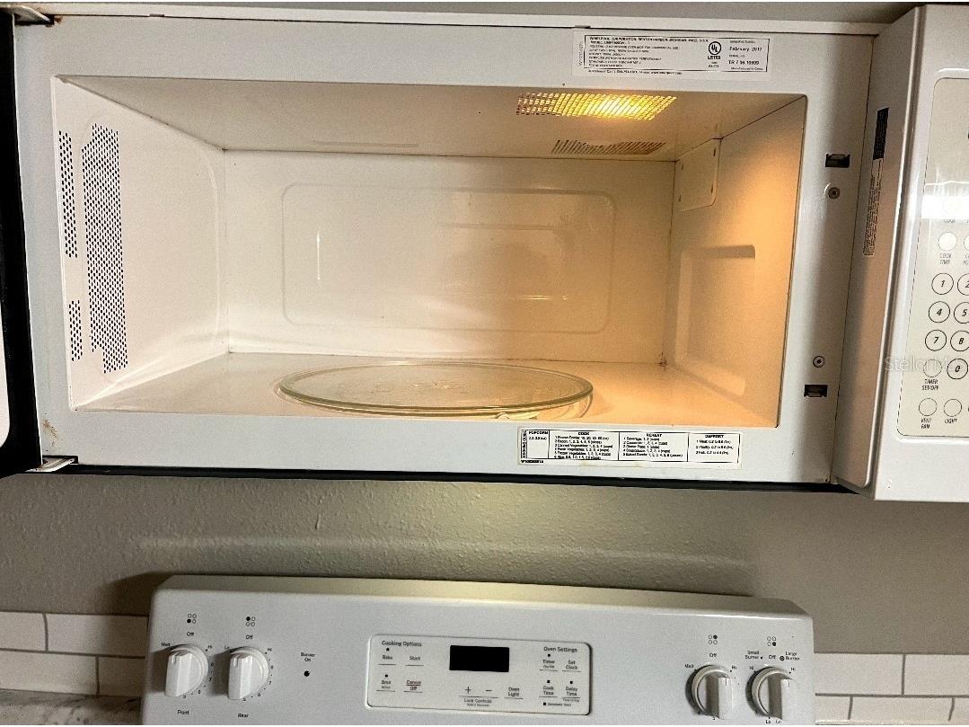 4217 S Semoran Boulevard #4 Orlando FL 32822 S5133174 image6