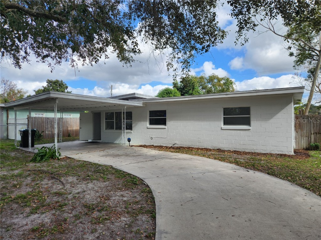 4217 Seybold Avenue Orlando FL 32808 O6173783 image1