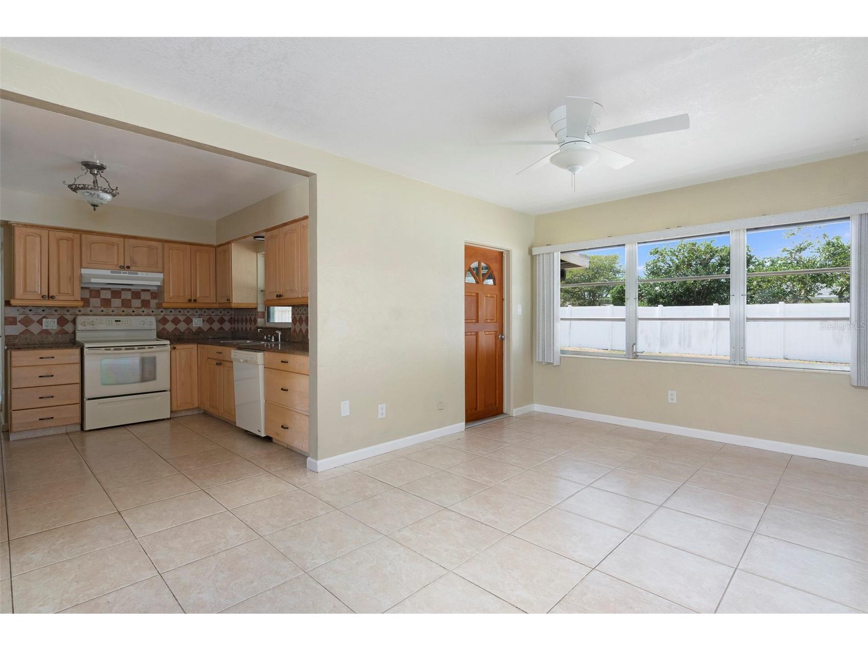 4218 24th Avenue N Saint Petersburg FL 33713 TB8506739 image12