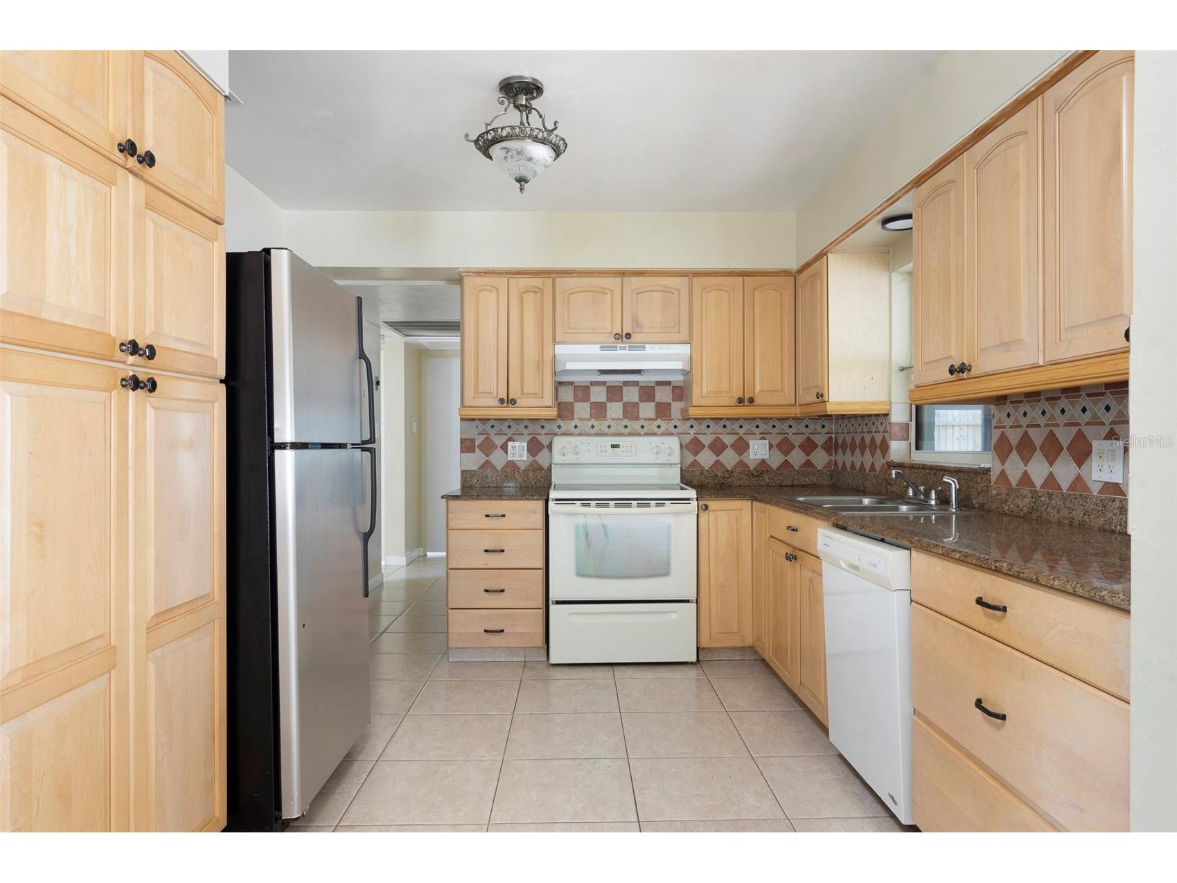 4218 24th Avenue N Saint Petersburg FL 33713 TB8506739 image9