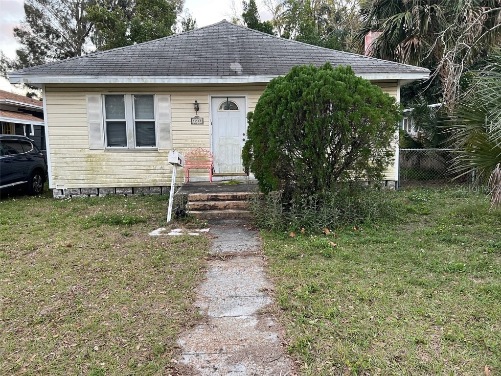 4218 3rd Avenue S Saint Petersburg FL 33711 T3458068 image1