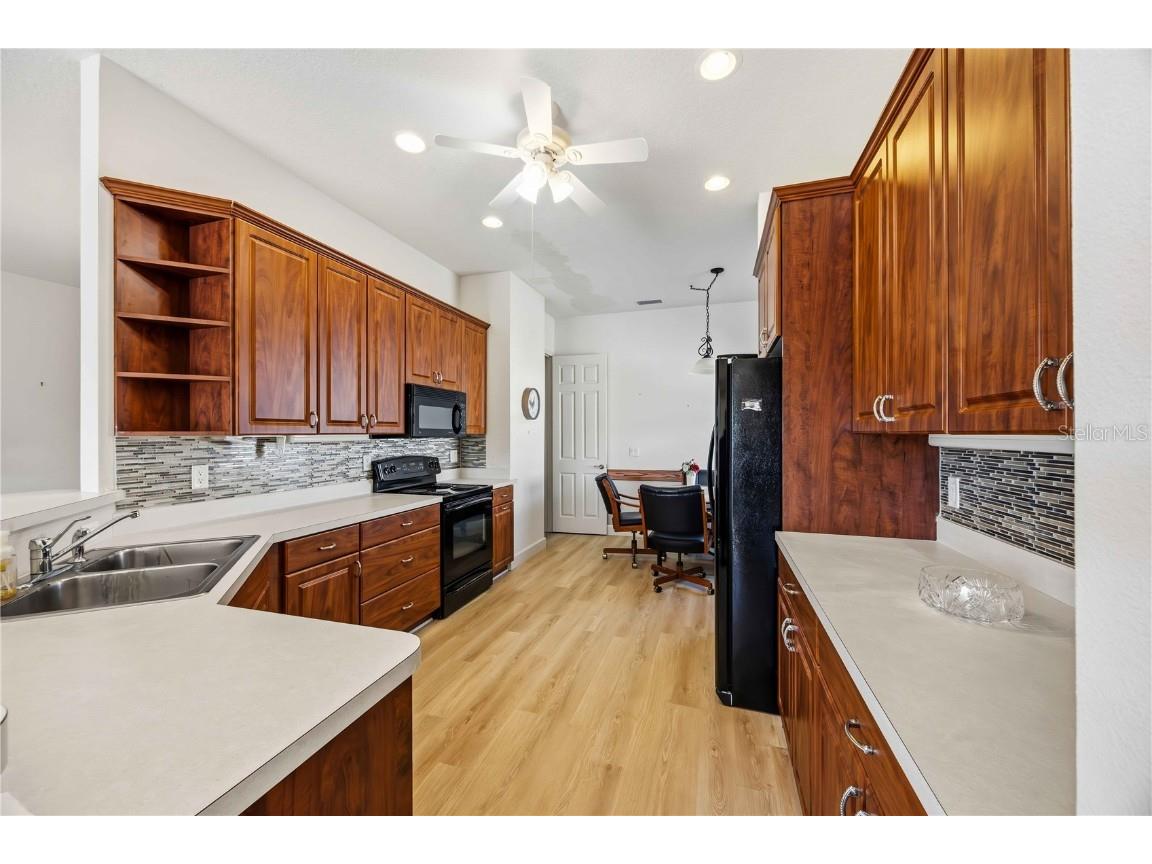 4218 64th Drive E Sarasota FL 34243 A4674545 image11