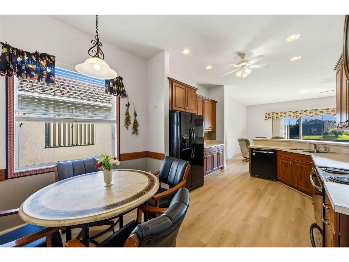 4218 64th Drive E Sarasota FL 34243 A4674545 image12