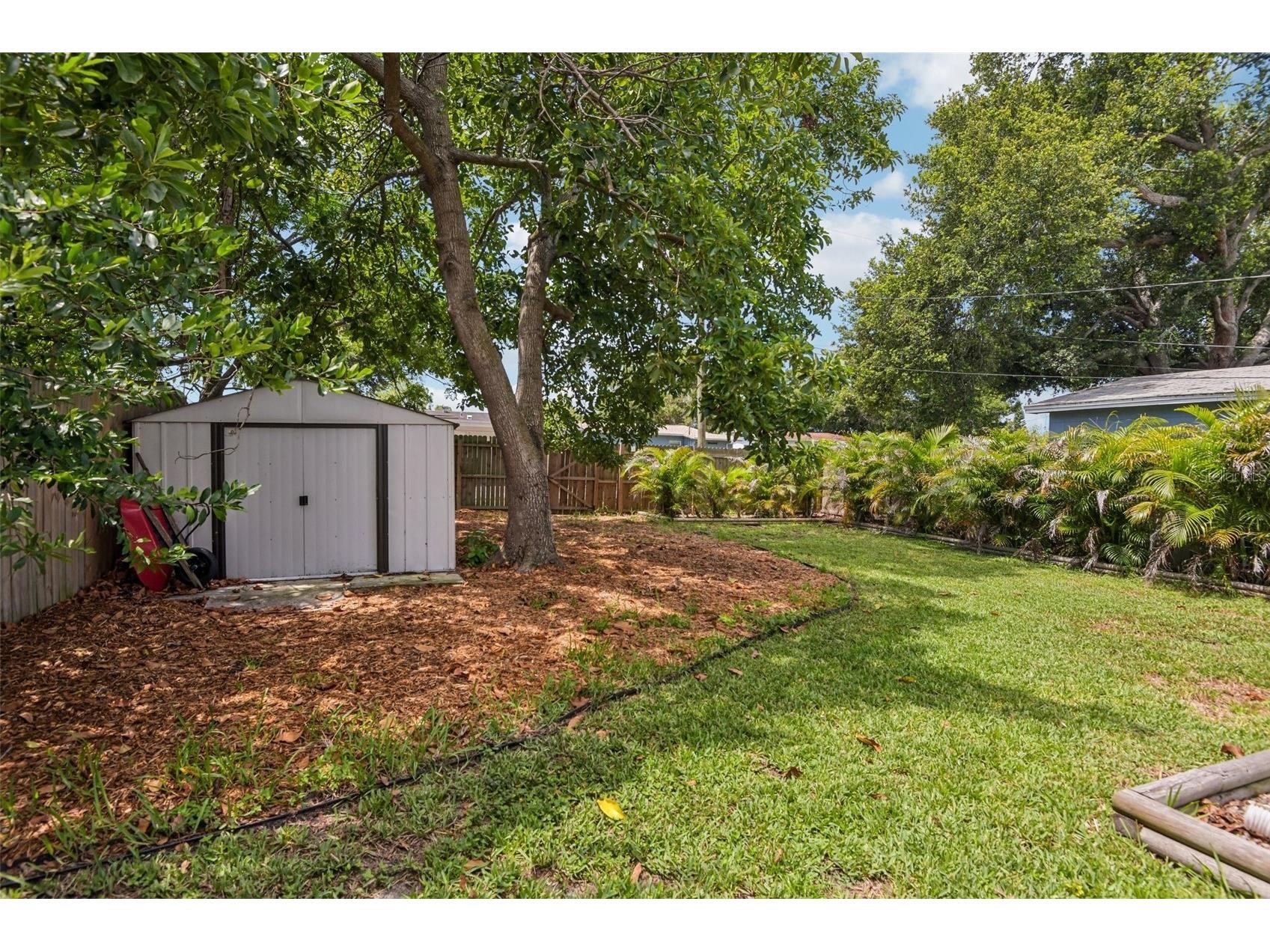 4218 6th Avenue N Saint Petersburg FL 33713 TB8513136 image16