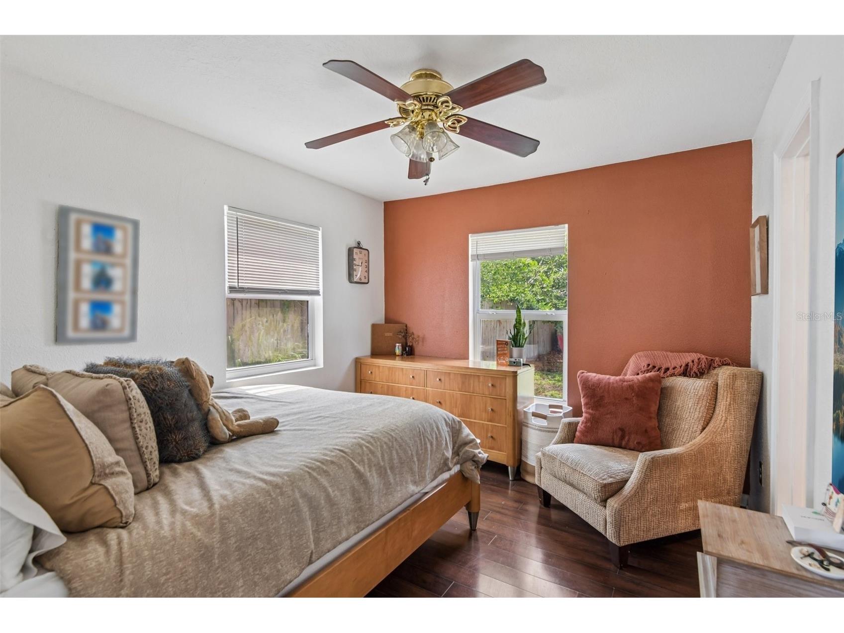 4218 6th Avenue N Saint Petersburg FL 33713 TB8513136 image8