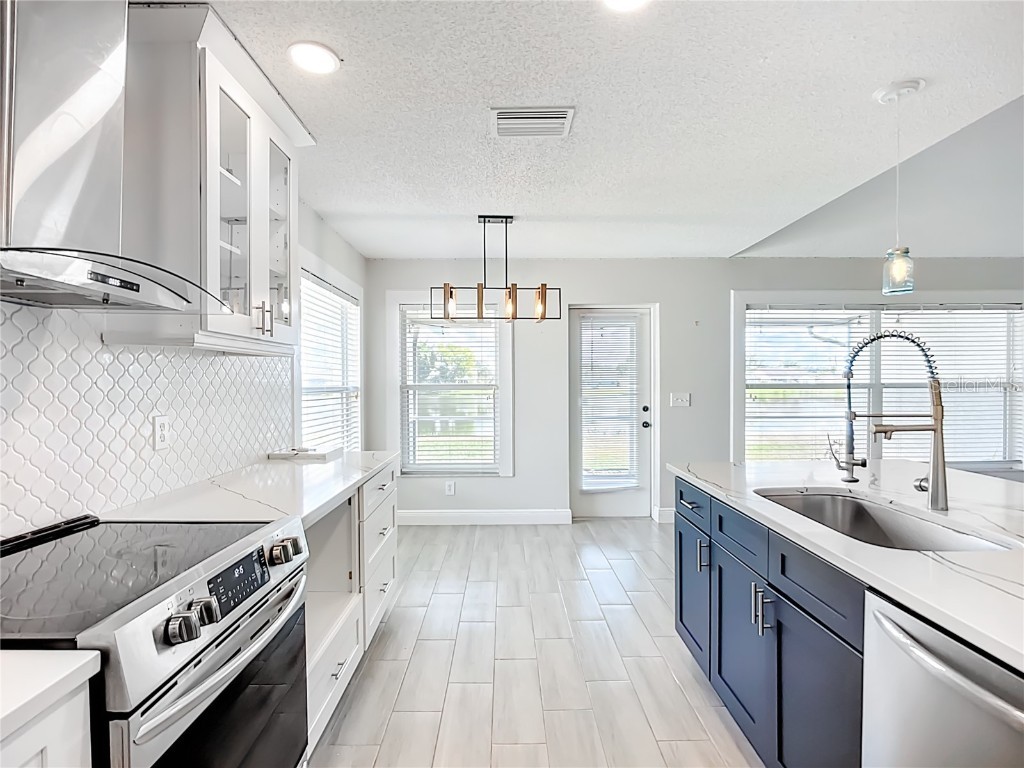 4218 Berkeley Drive Parrish FL 34219 O6355065 image7