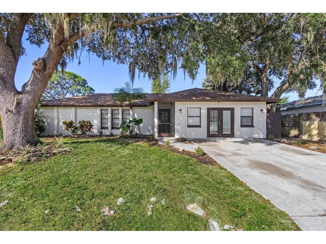 4218 Berkshire Drive Sarasota FL 34241 O6239467 image1