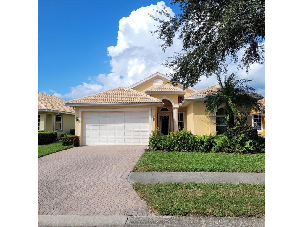 4218 Reflections Parkway Sarasota FL 34233 A4625030 image1