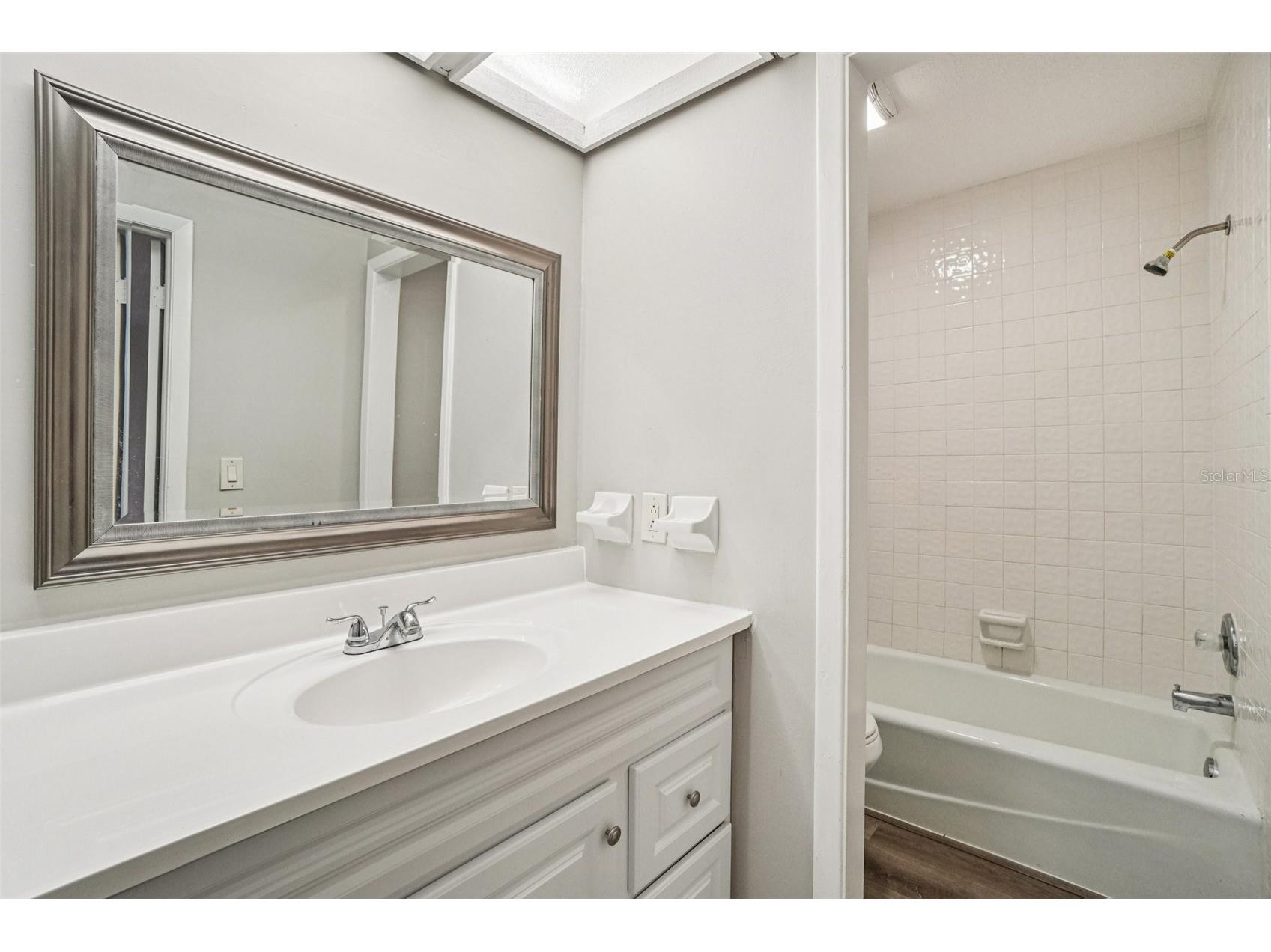 4218 Water Oaks Lane Tampa FL 33618 TB8475642 image25