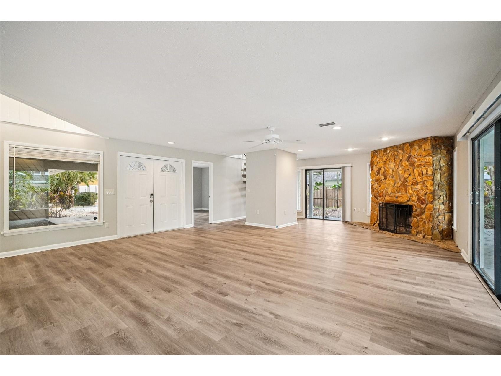 4218 Water Oaks Lane Tampa FL 33618 TB8475642 image7