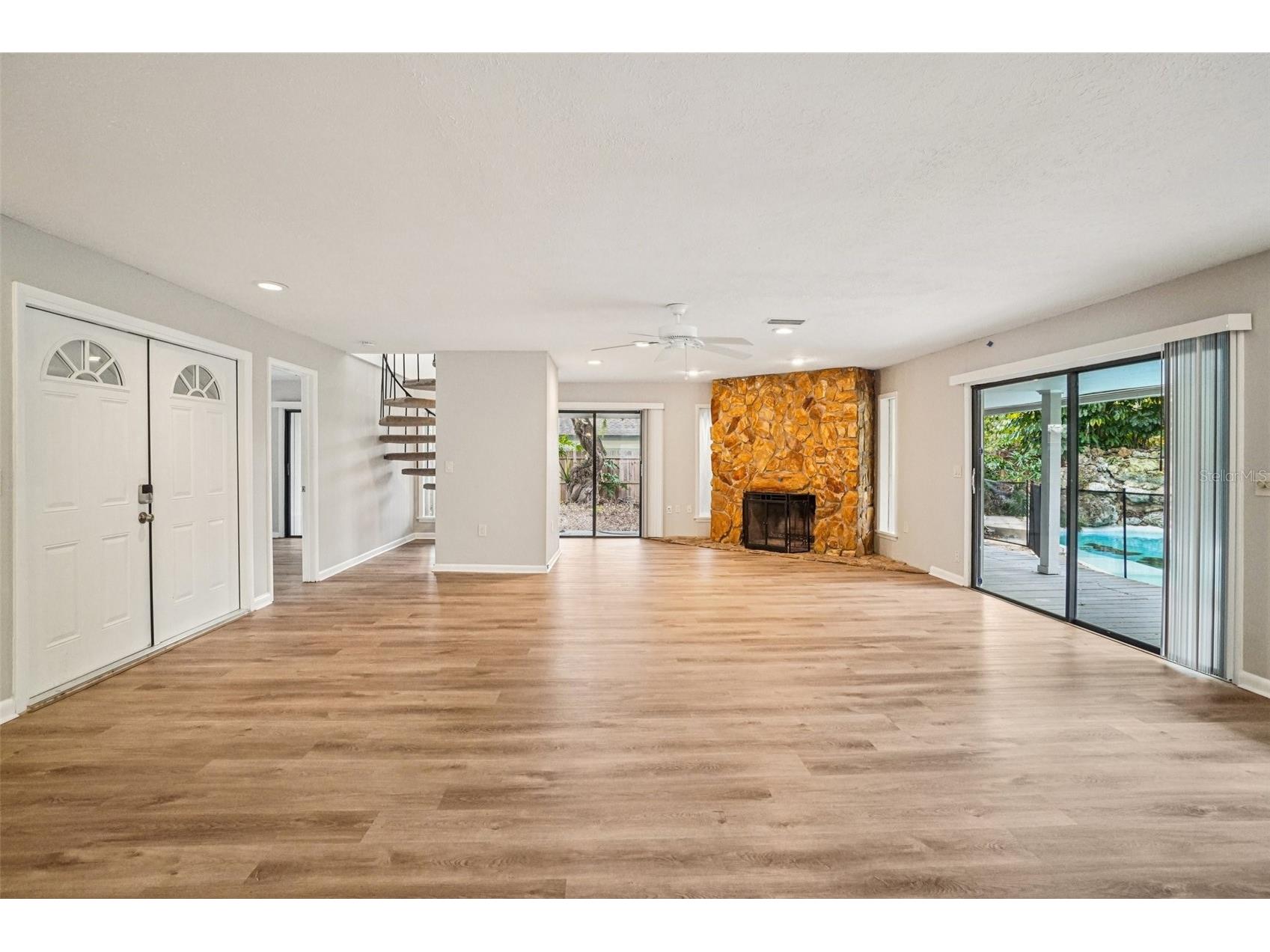 4218 Water Oaks Lane Tampa FL 33618 TB8475642 image9