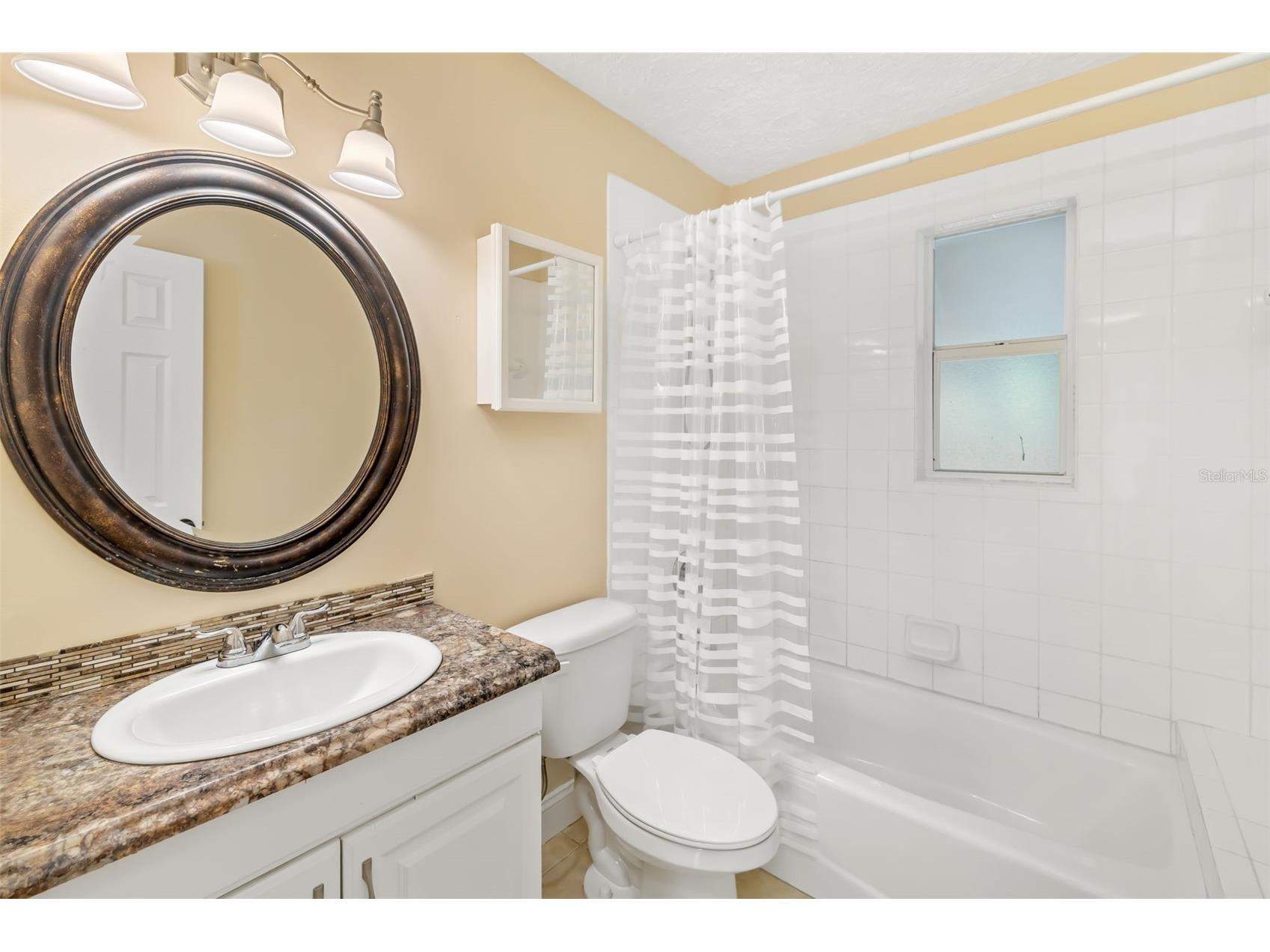 4219 35th Street W Bradenton FL 34205 A4693364 image24