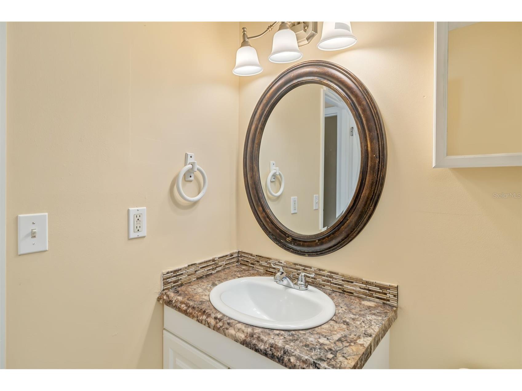 4219 35th Street W Bradenton FL 34205 A4693364 image26