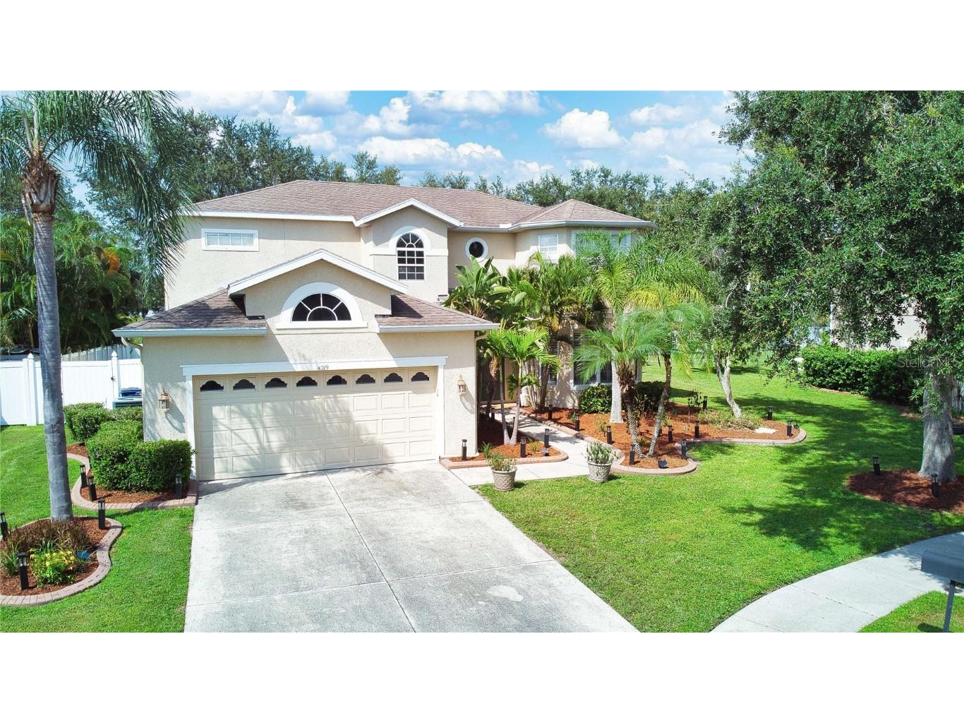 4219 61st Place E Bradenton FL 34203 A4623924 image1