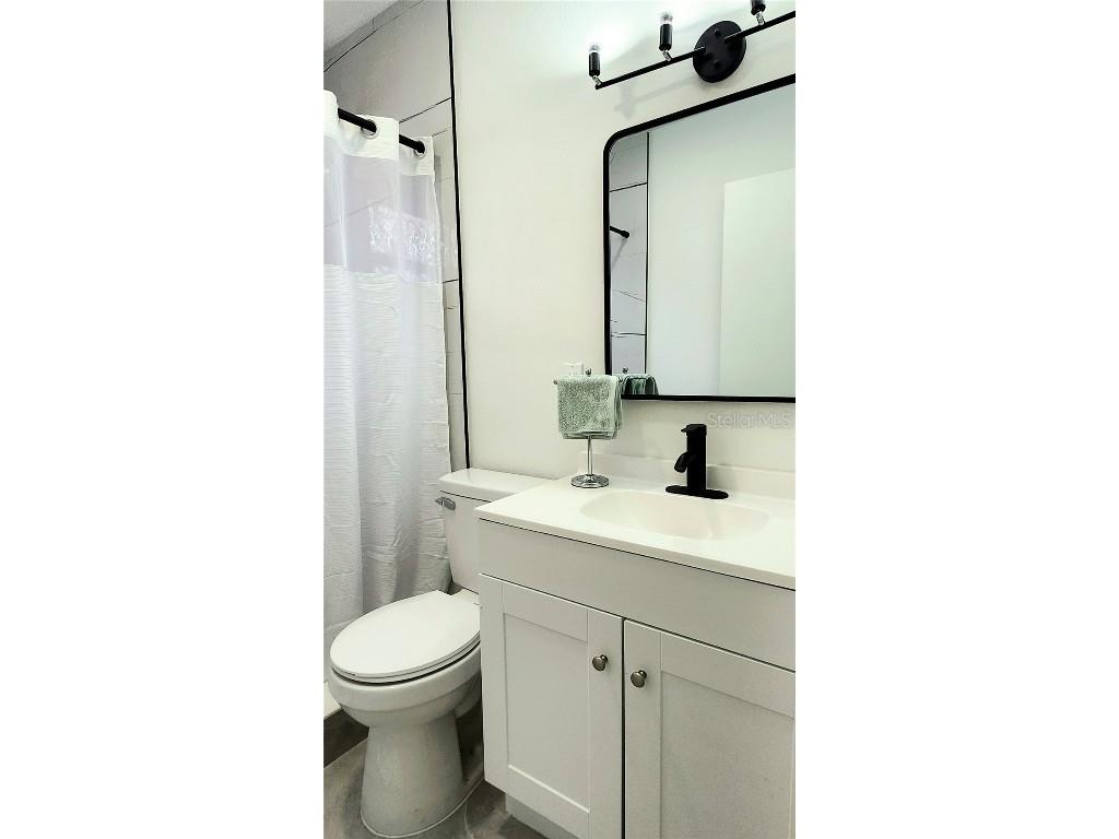 4219 Des Moines Street NE Saint Petersburg FL 33703 TB8452176 image13