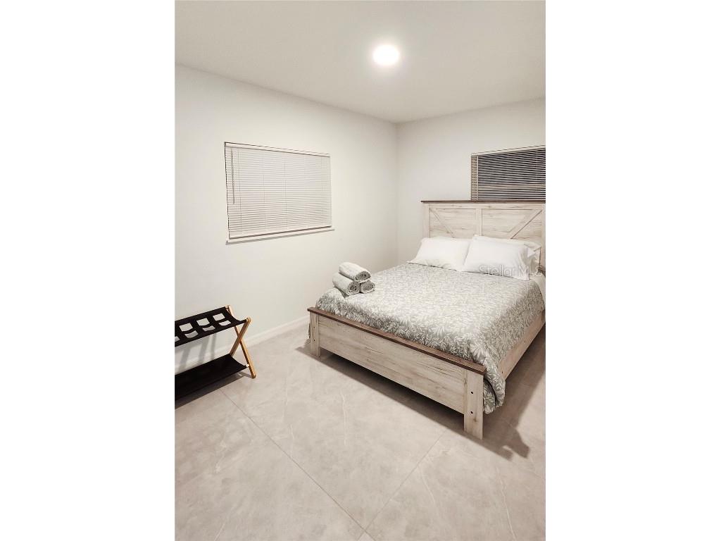 4219 Des Moines Street NE Saint Petersburg FL 33703 TB8452176 image16