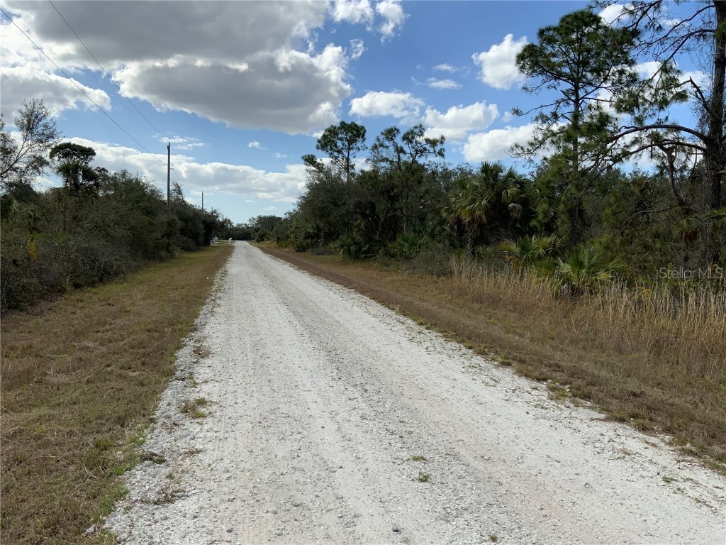 4219 E 30th Street Alva FL 33920 A4563640 image4