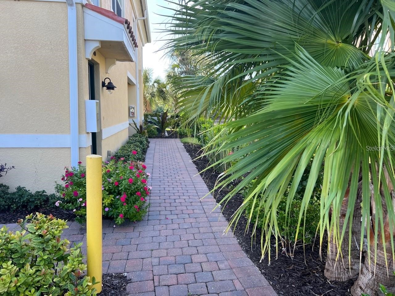 4219 Frontier Way #105 Osprey FL 34229 N6144275 image5