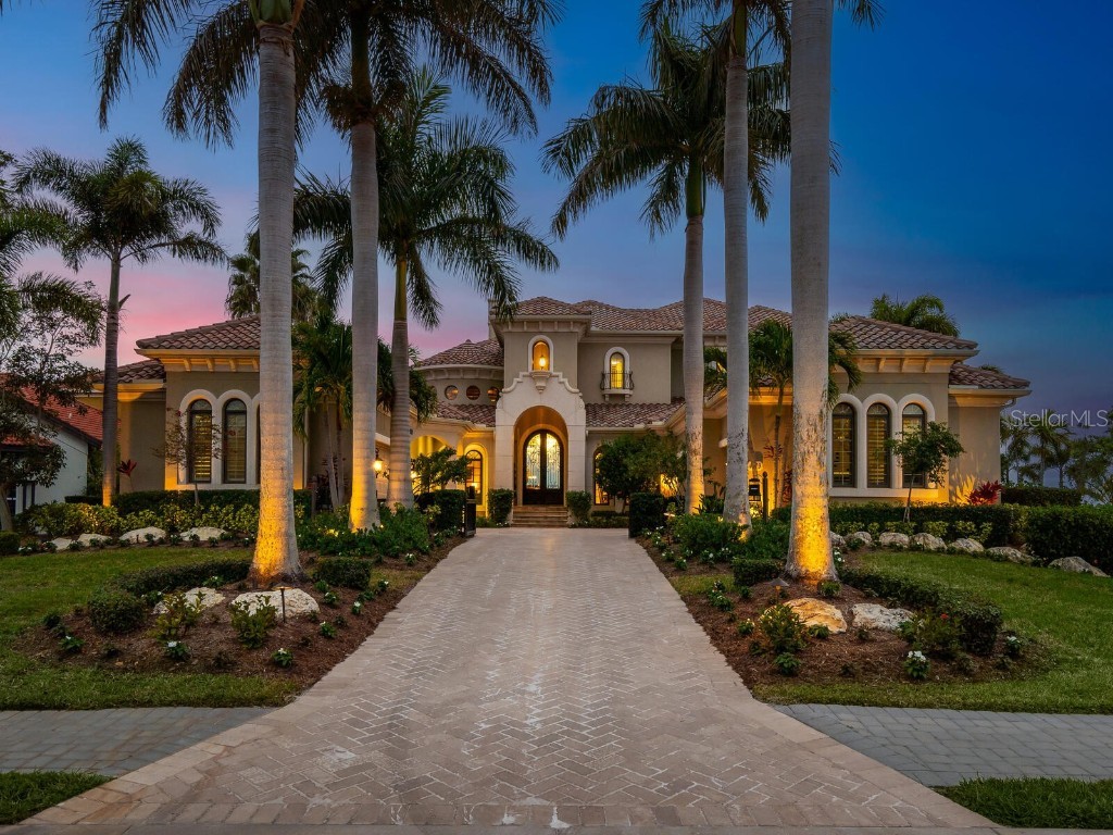 4219 Hawk Island Drive Bradenton FL 34208 A4597781 image1