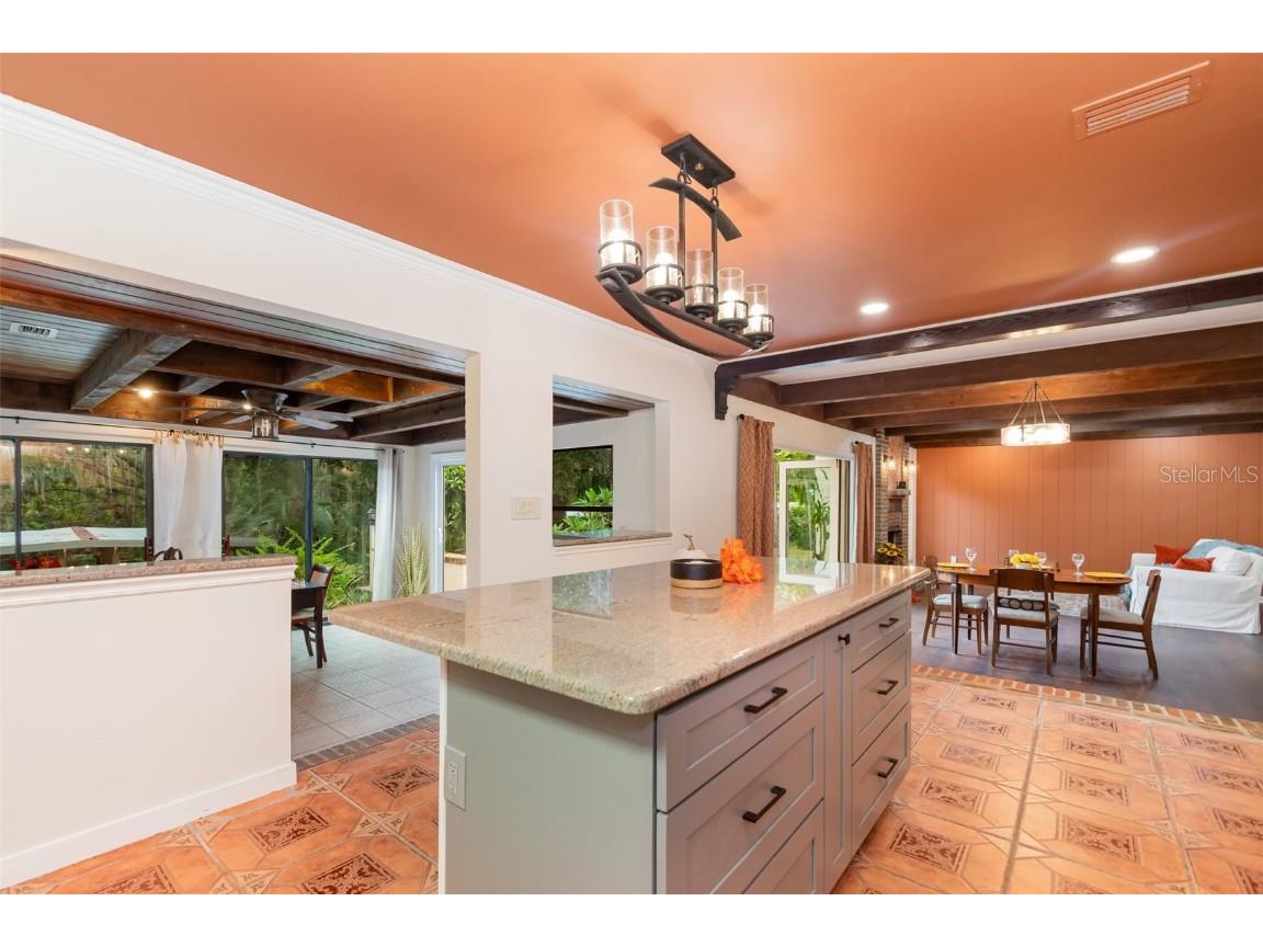 4219 Magnolia Avenue Leesburg FL 34748 - CANAL TO LAKE HARRIS O6348295 image12