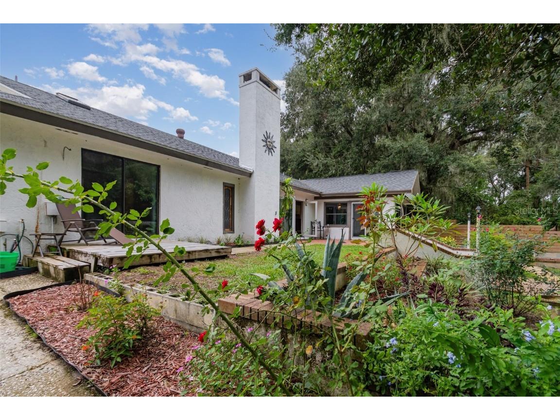 4219 Magnolia Avenue Leesburg FL 34748 - CANAL TO LAKE HARRIS O6348295 image33