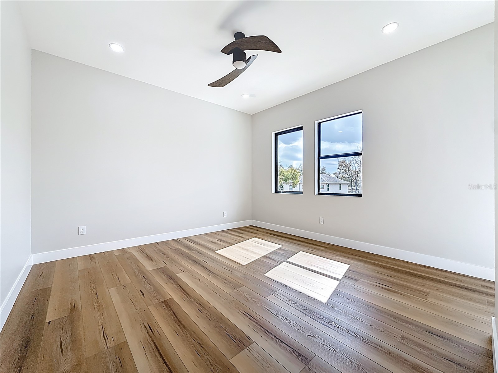 4219 W Bay View Avenue Tampa FL 33611 TB8434544 image17