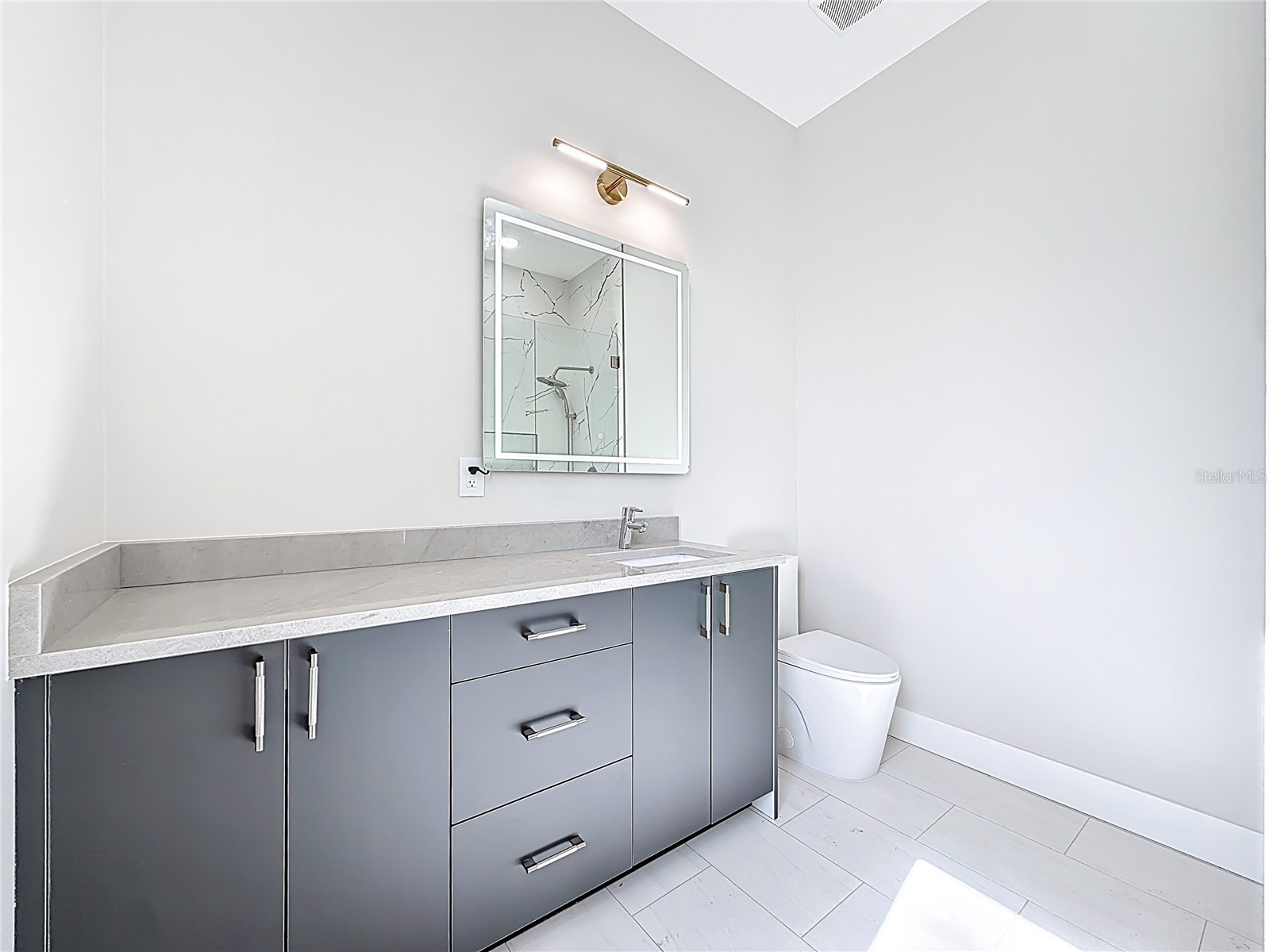 4219 W Bay View Avenue Tampa FL 33611 TB8434544 image18