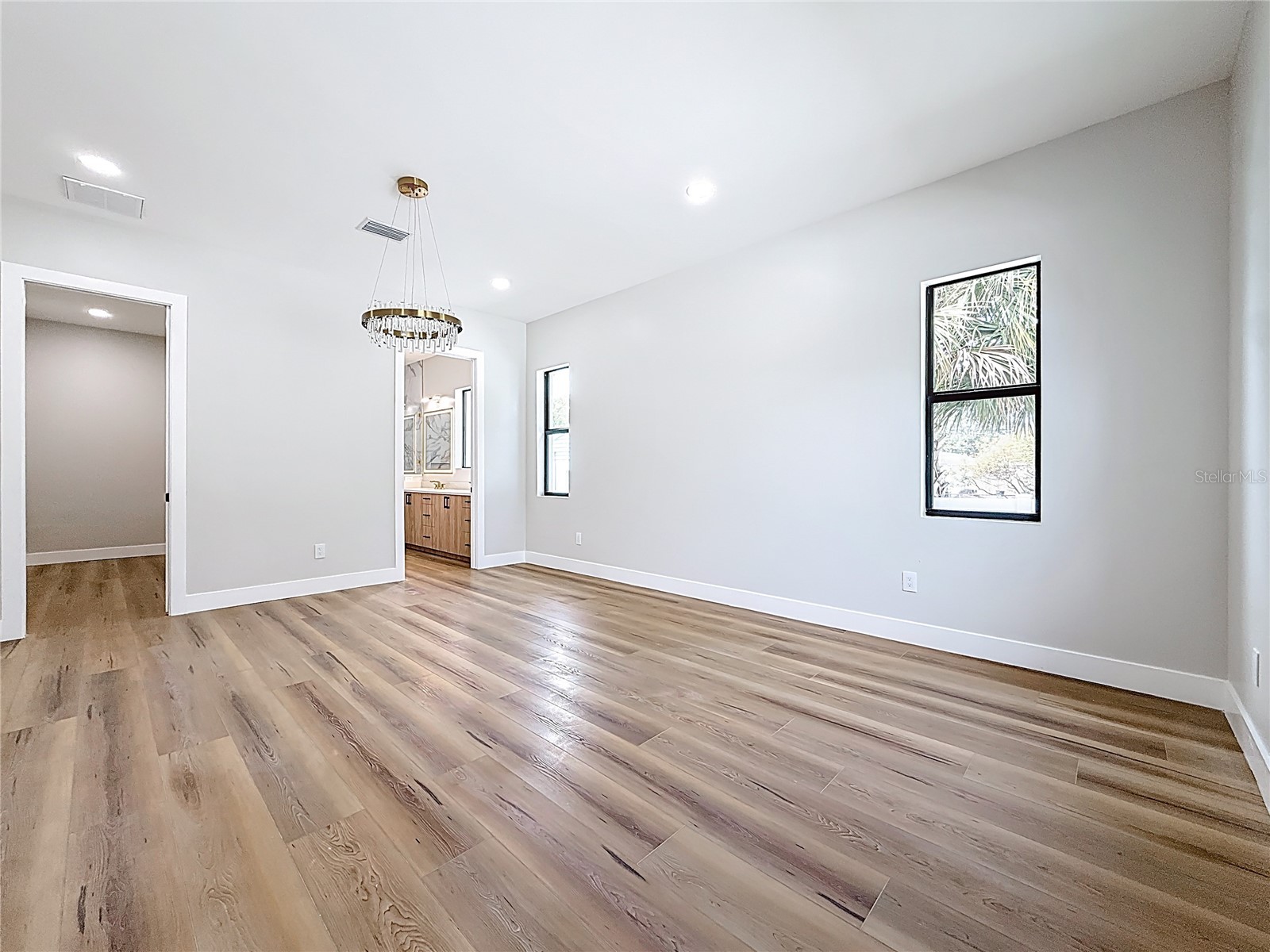 4219 W Bay View Avenue Tampa FL 33611 TB8434544 image6