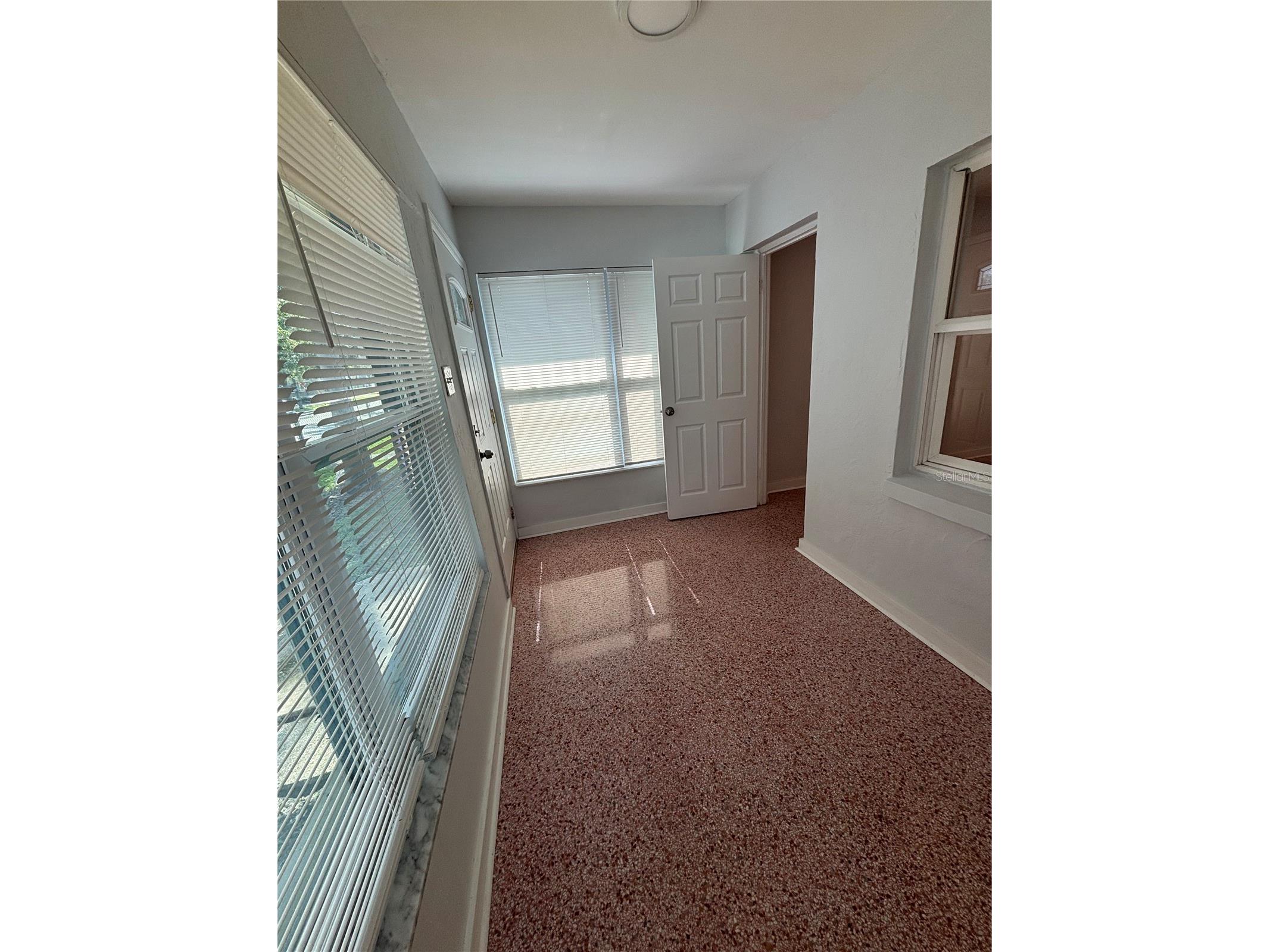 422 15th Avenue S Saint Petersburg FL 33701 TB8495043 image4