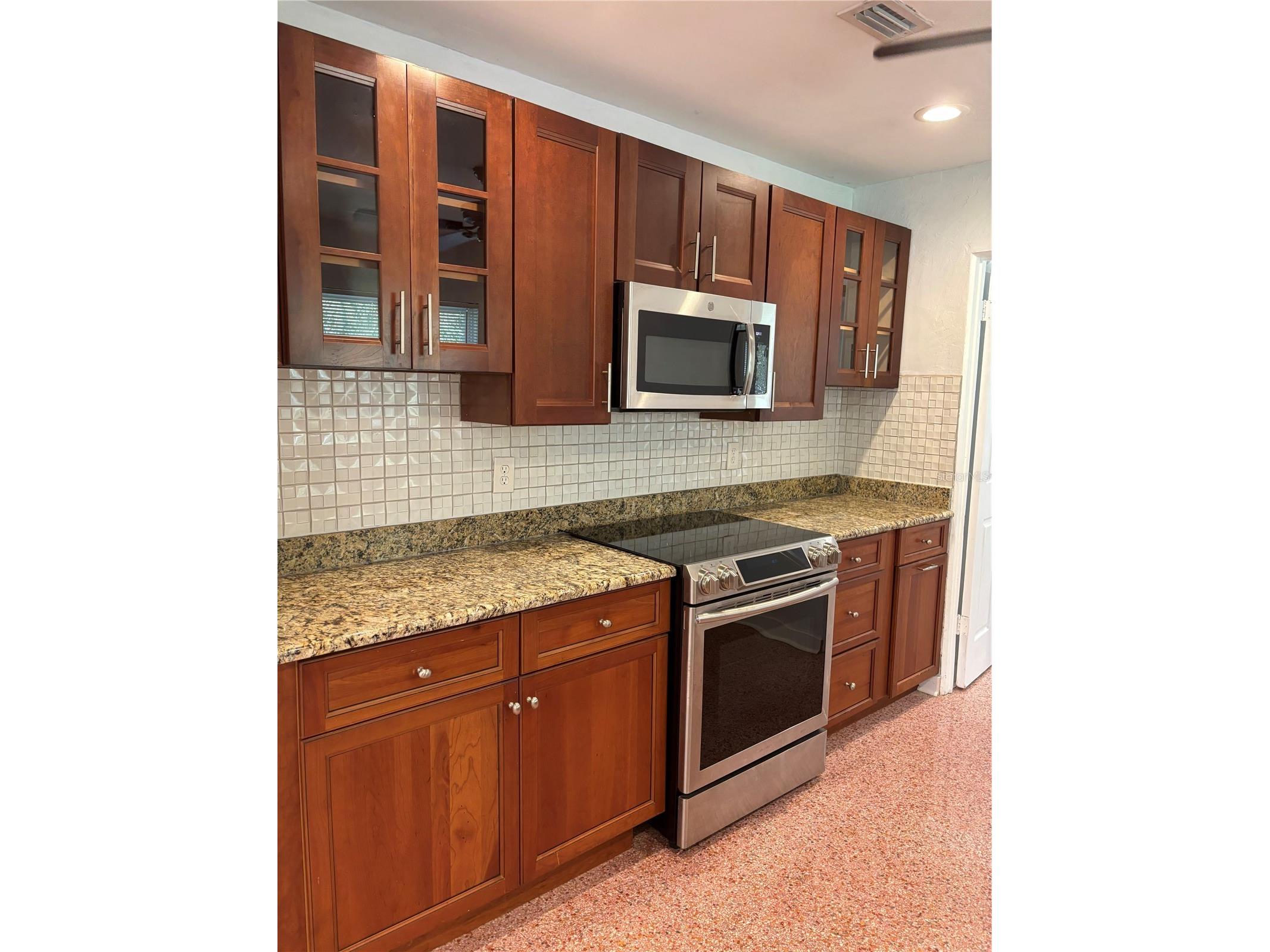 422 15th Avenue S Saint Petersburg FL 33701 TB8495043 image7