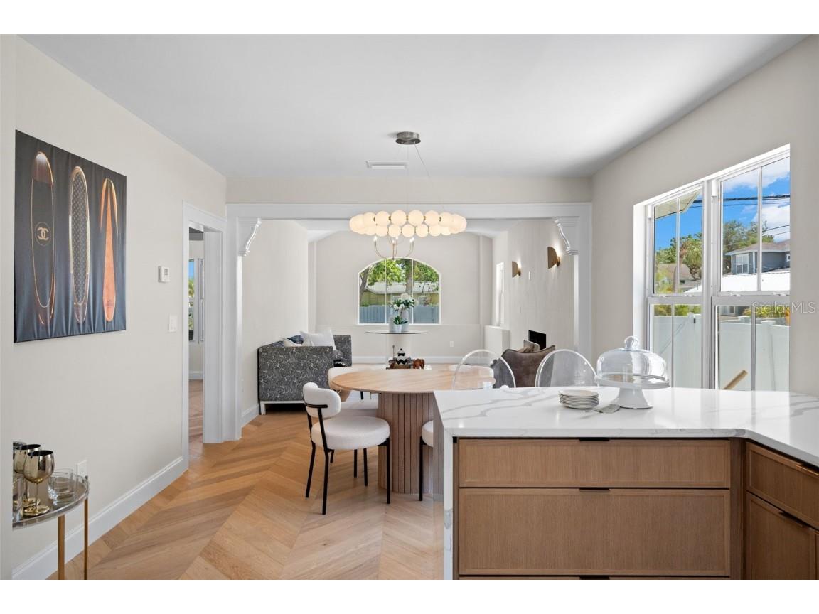 422 24th Street N Saint Petersburg FL 33713 TB8375360 image17