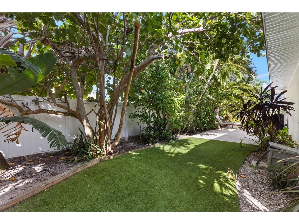 422 3rd Avenue N Tierra Verde FL 33715 TB8444085 image21