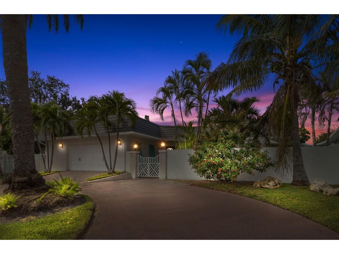 422 3rd Avenue N Tierra Verde FL 33715 TB8444085 image5