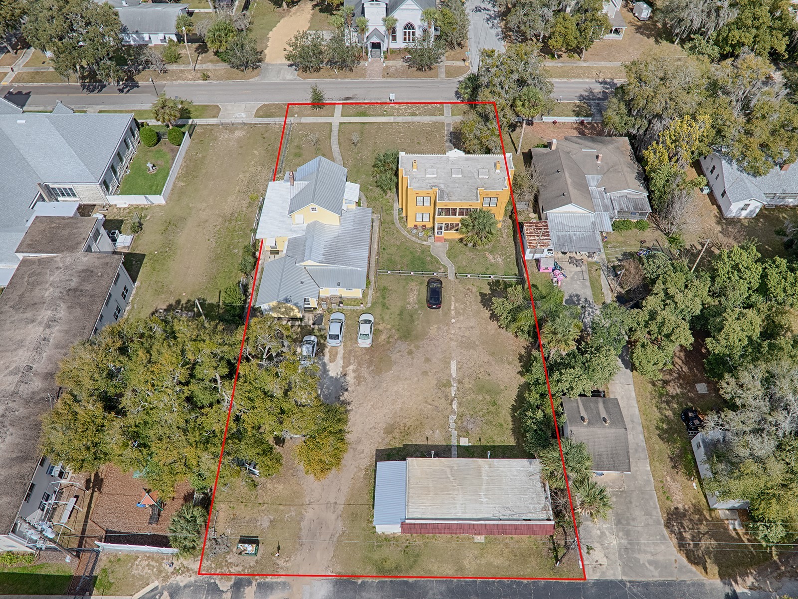 422 & 426 E Citrus Avenue Eustis FL 32726 G5108356 image2