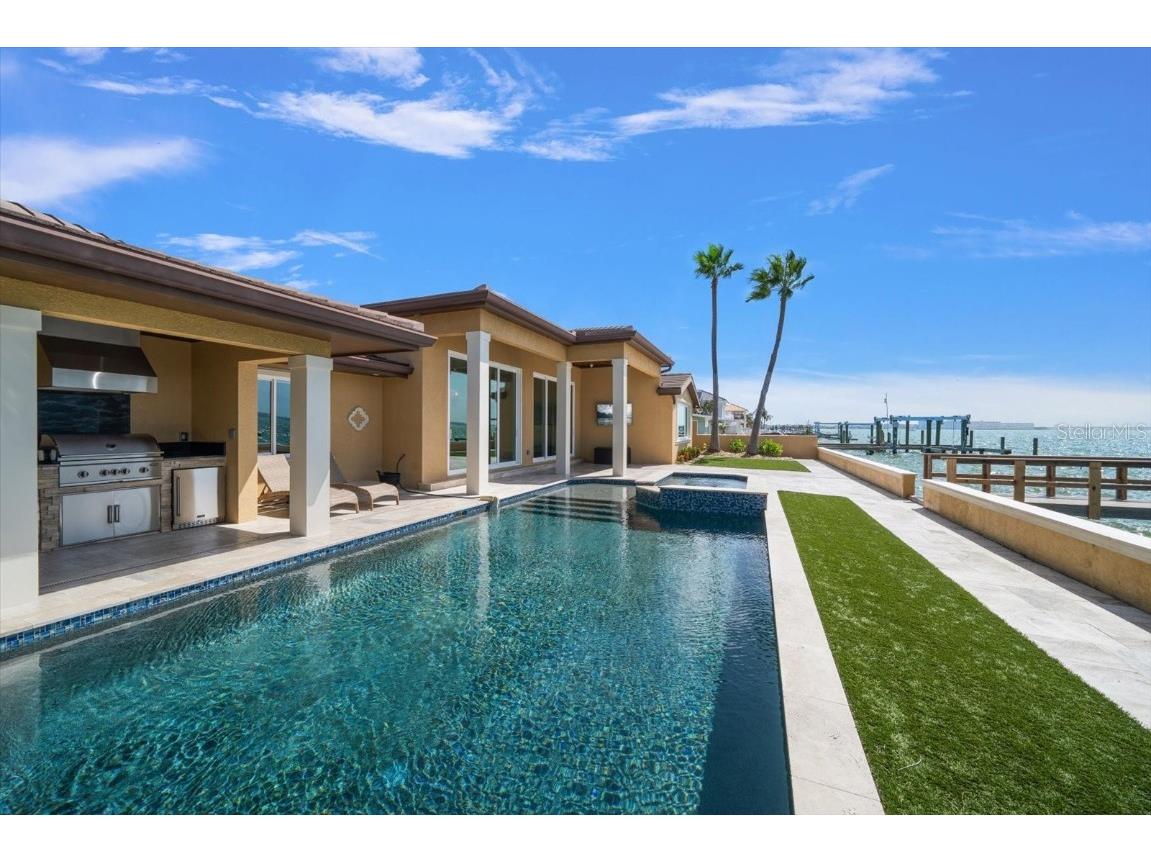 422 55th Avenue Saint Pete Beach FL 33706 - BOCA CIEGA BAY TB8412746 image10