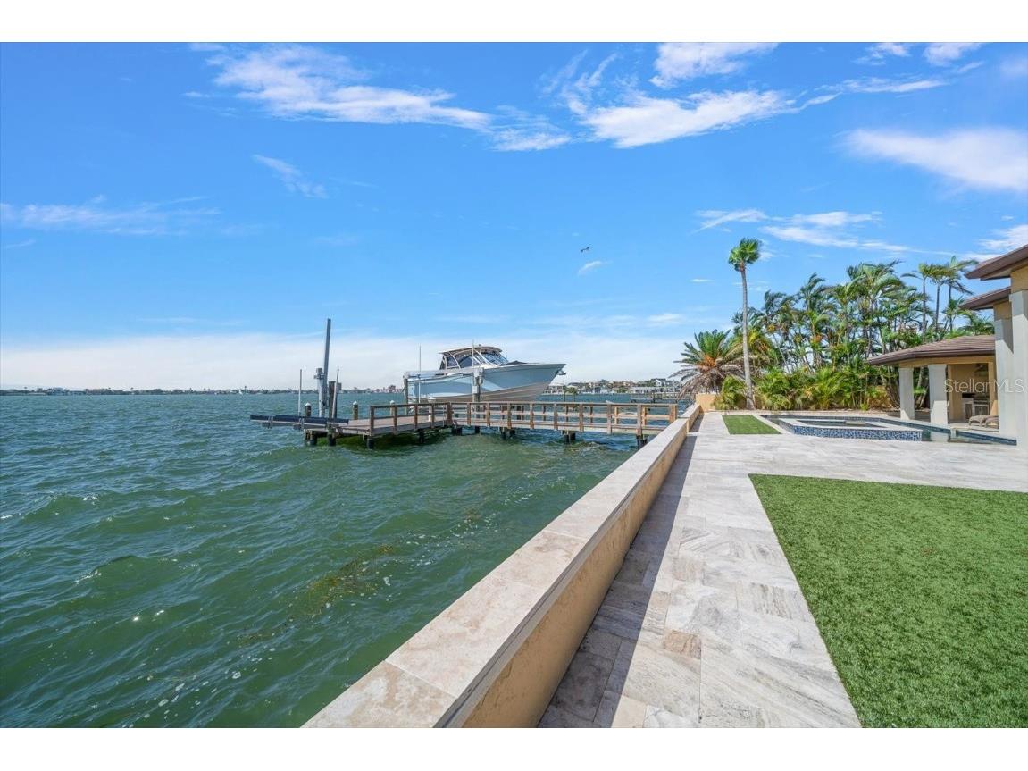 422 55th Avenue Saint Pete Beach FL 33706 - BOCA CIEGA BAY TB8412746 image21
