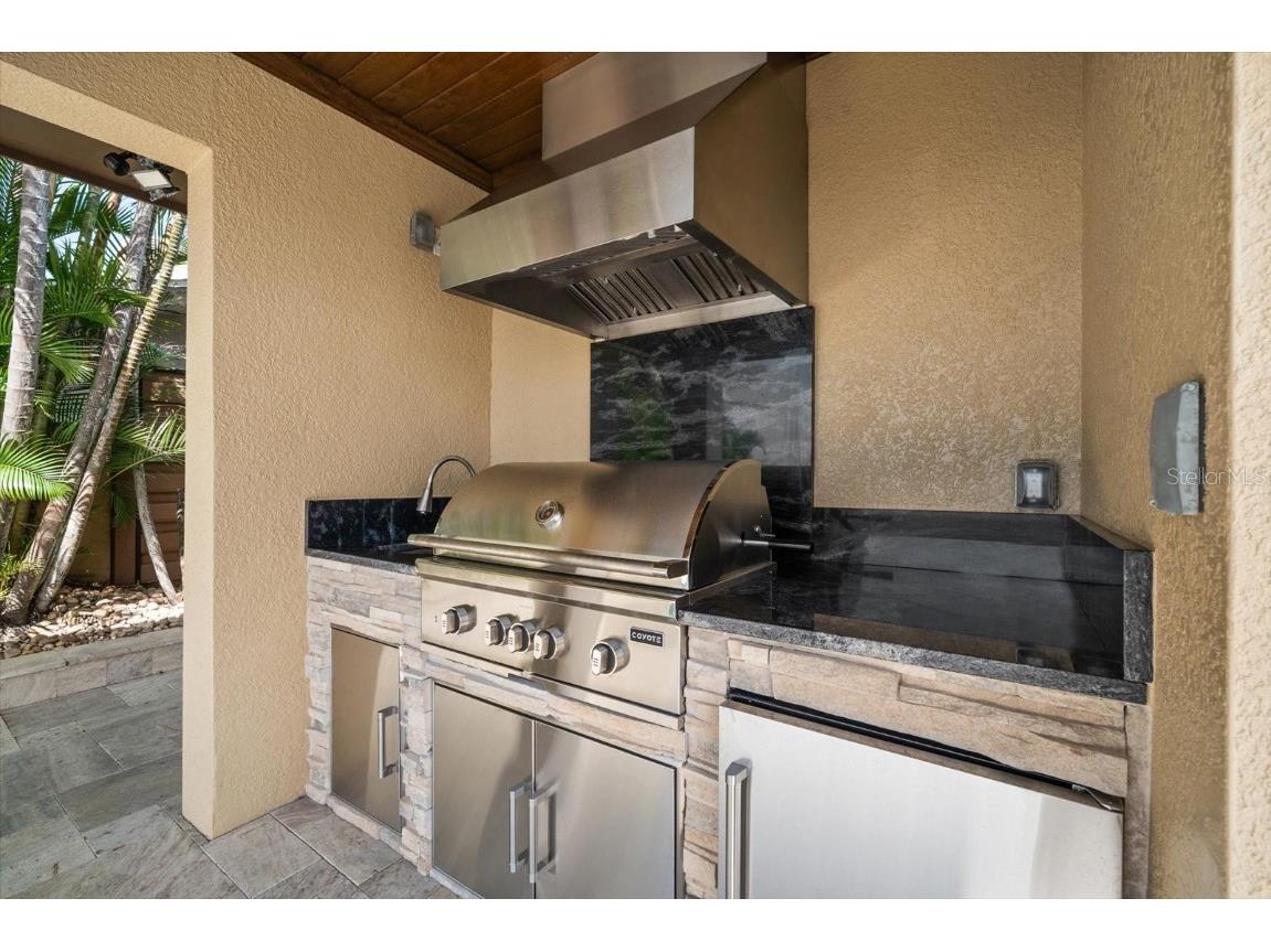 422 55th Avenue Saint Pete Beach FL 33706 - BOCA CIEGA BAY TB8412746 image23