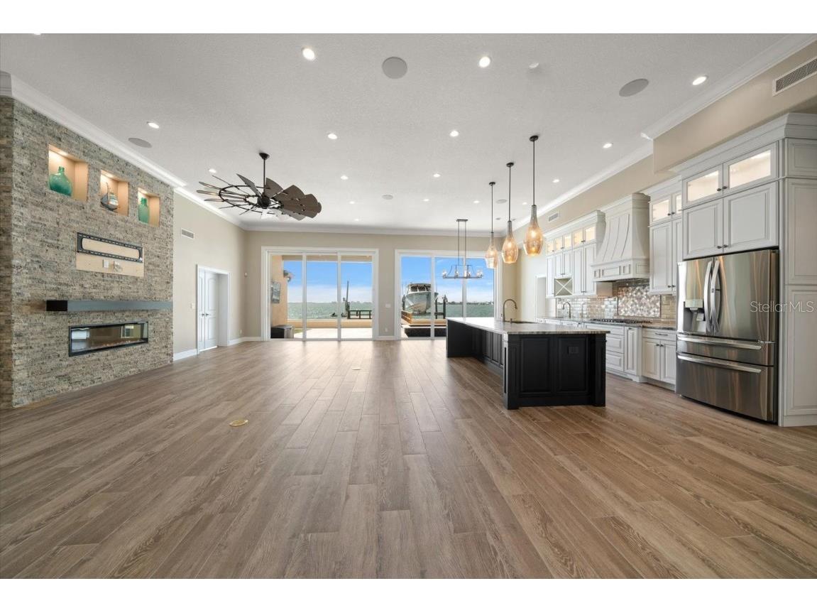 422 55th Avenue Saint Pete Beach FL 33706 - BOCA CIEGA BAY TB8412746 image26