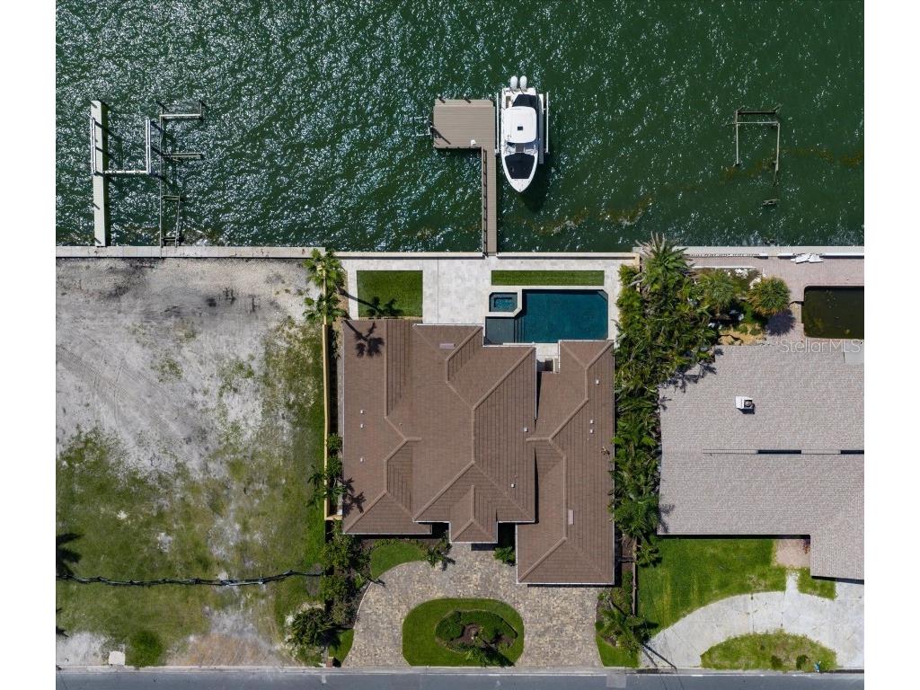 422 55th Avenue Saint Pete Beach FL 33706 - BOCA CIEGA BAY TB8412746 image73